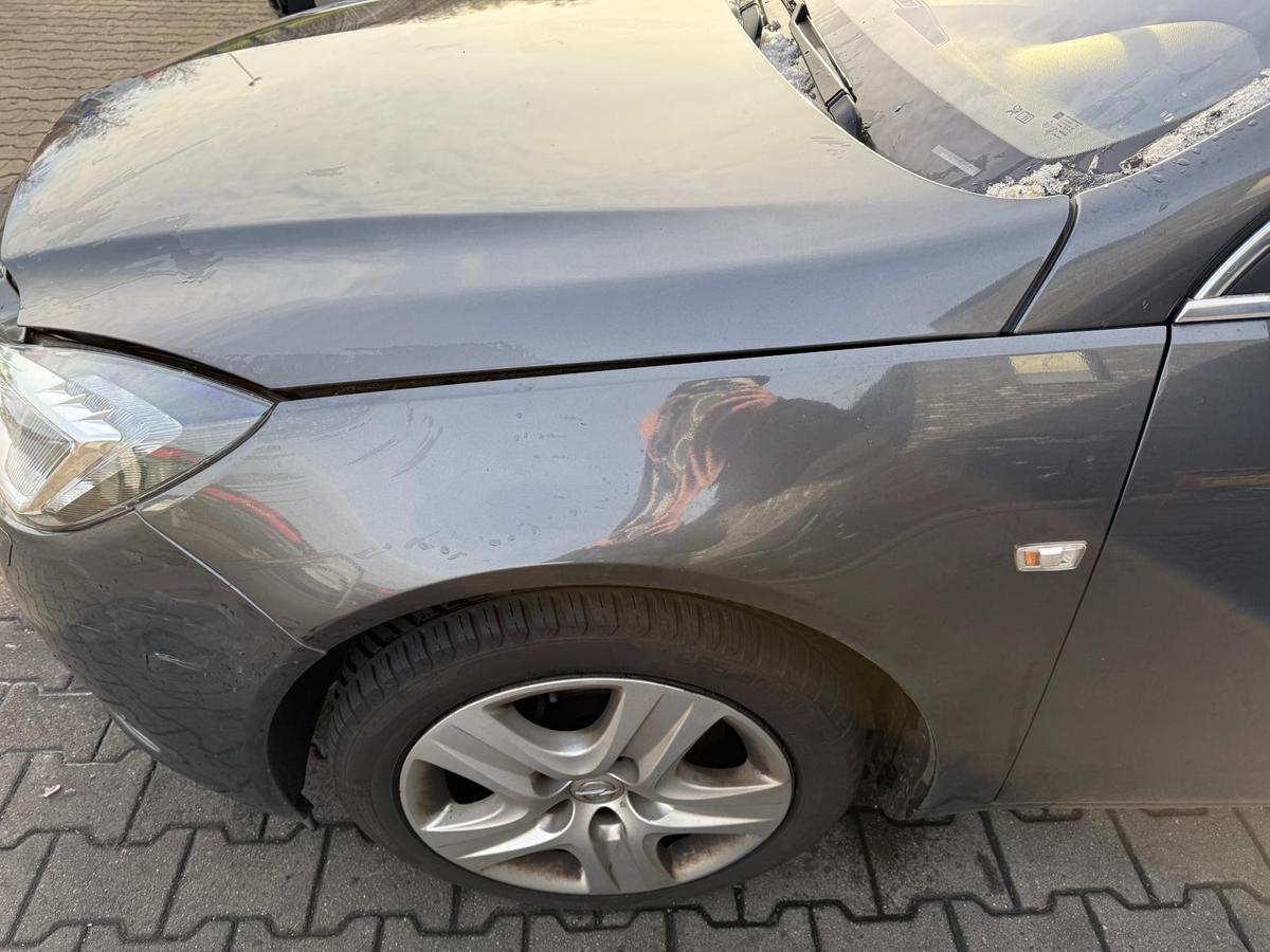 Opel Insignia A original Kotflügel vorn links Z177 Karbongrau Metallic Bj11